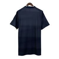 Maillot extérieur du Real Madrid 25/26