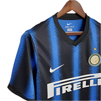 Camisola Inter de Milão Retrô 2010/2011 - Azul e Preta