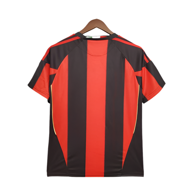 Camisola AC Milan Retrô 2010/2011 - Vermelha e Preta