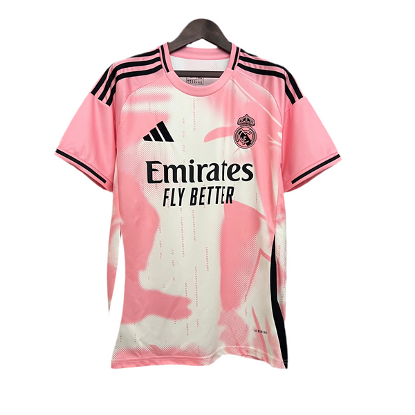 Real Madrid Retro Home Shirt 14/15 - Pink