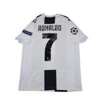 Camisola Juventus I 2018/2019 - Ronaldo
