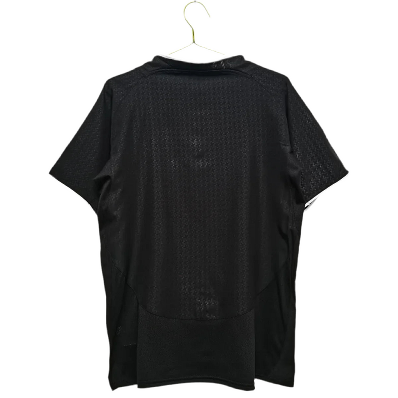 Manchester United Retro 03/04 Shirt - Black