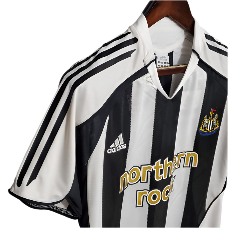 Newcastle Retro 2005/2006 Shirt - Black and White