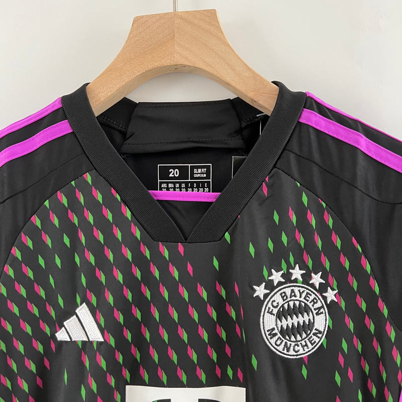 Tenue Enfant Bayern Munich II 23/24
