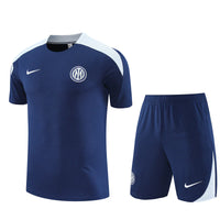 Maillot et short Inter Milan 25/26 - Avant-match