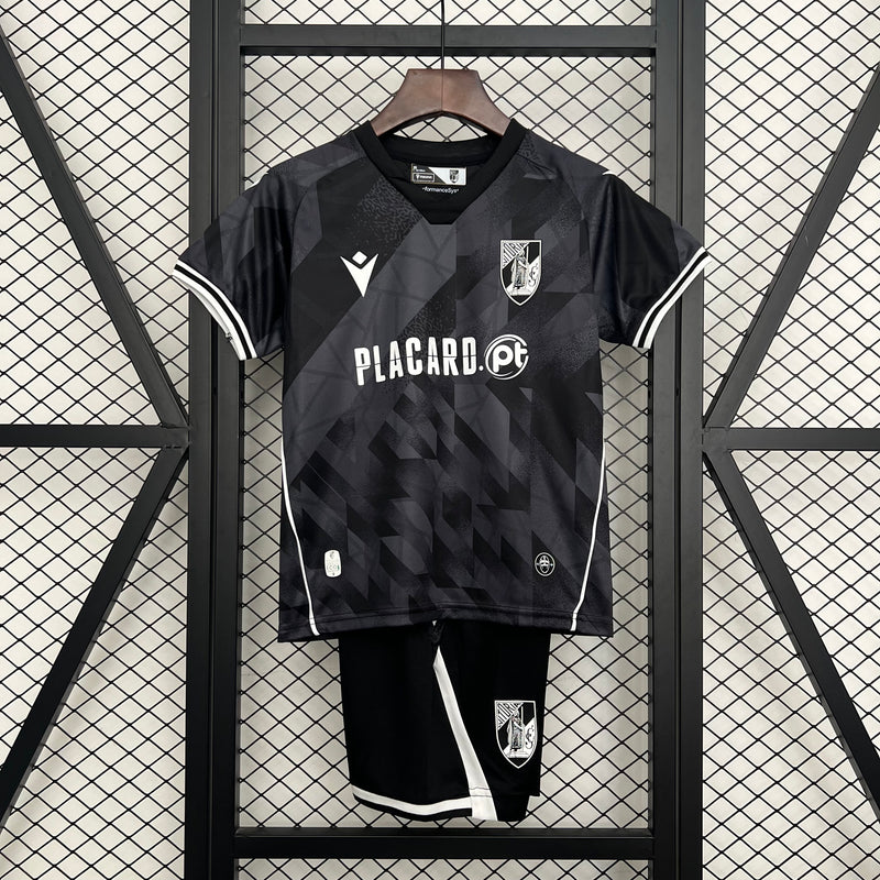 Kit Infantil Guimarães II 25/26