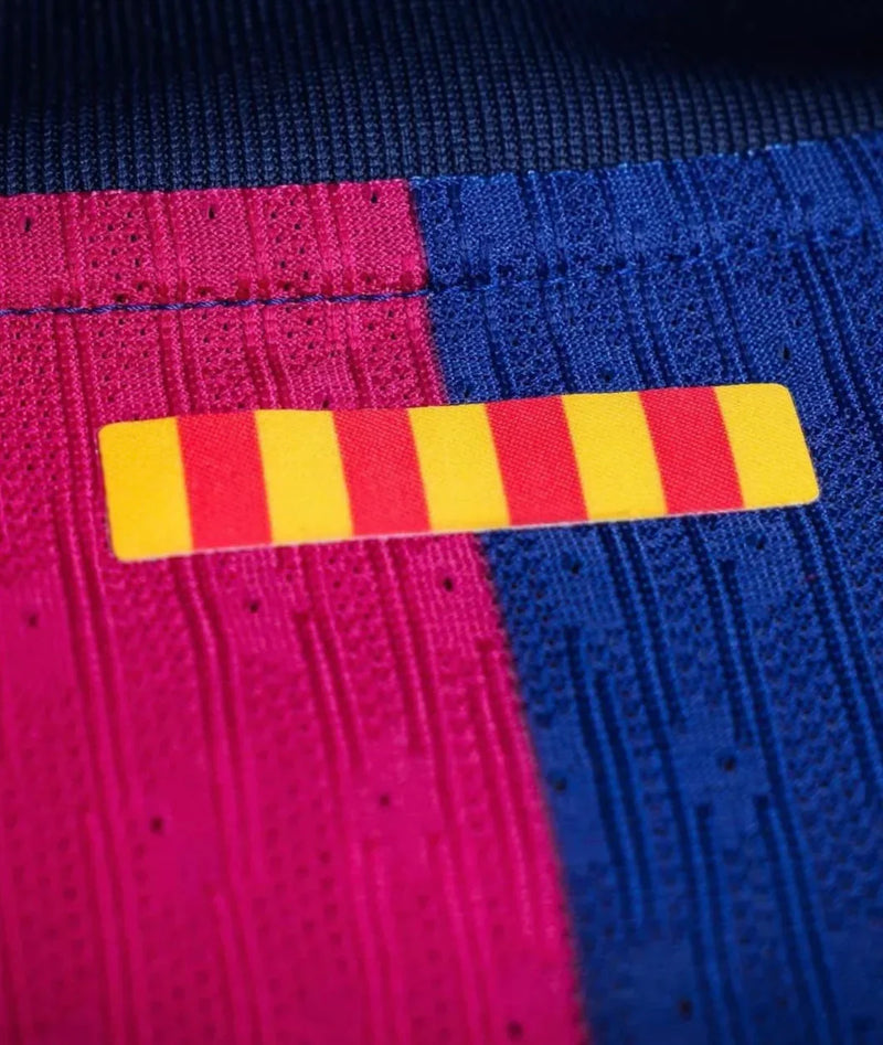 Camisola Barcelona I 24/25 Versão Jogador - Azul e Vermelho