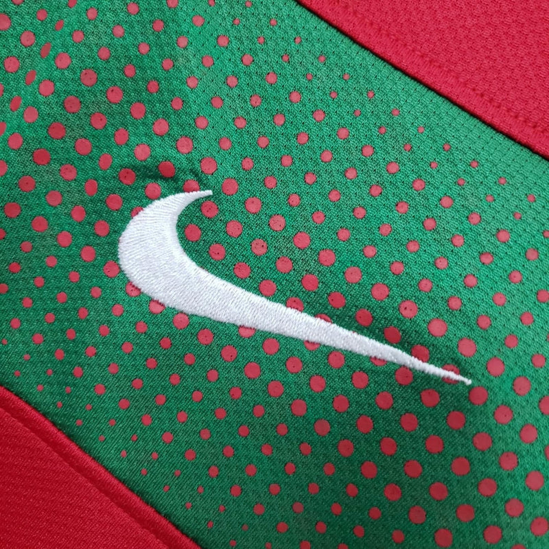 Portugal Retro 2010 Shirt - Red and Green